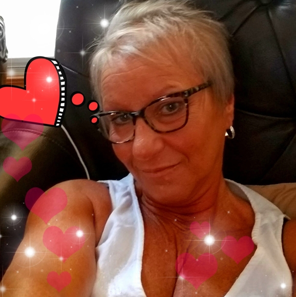 Meet your Posher, Priscilla - Picture 1 of 1